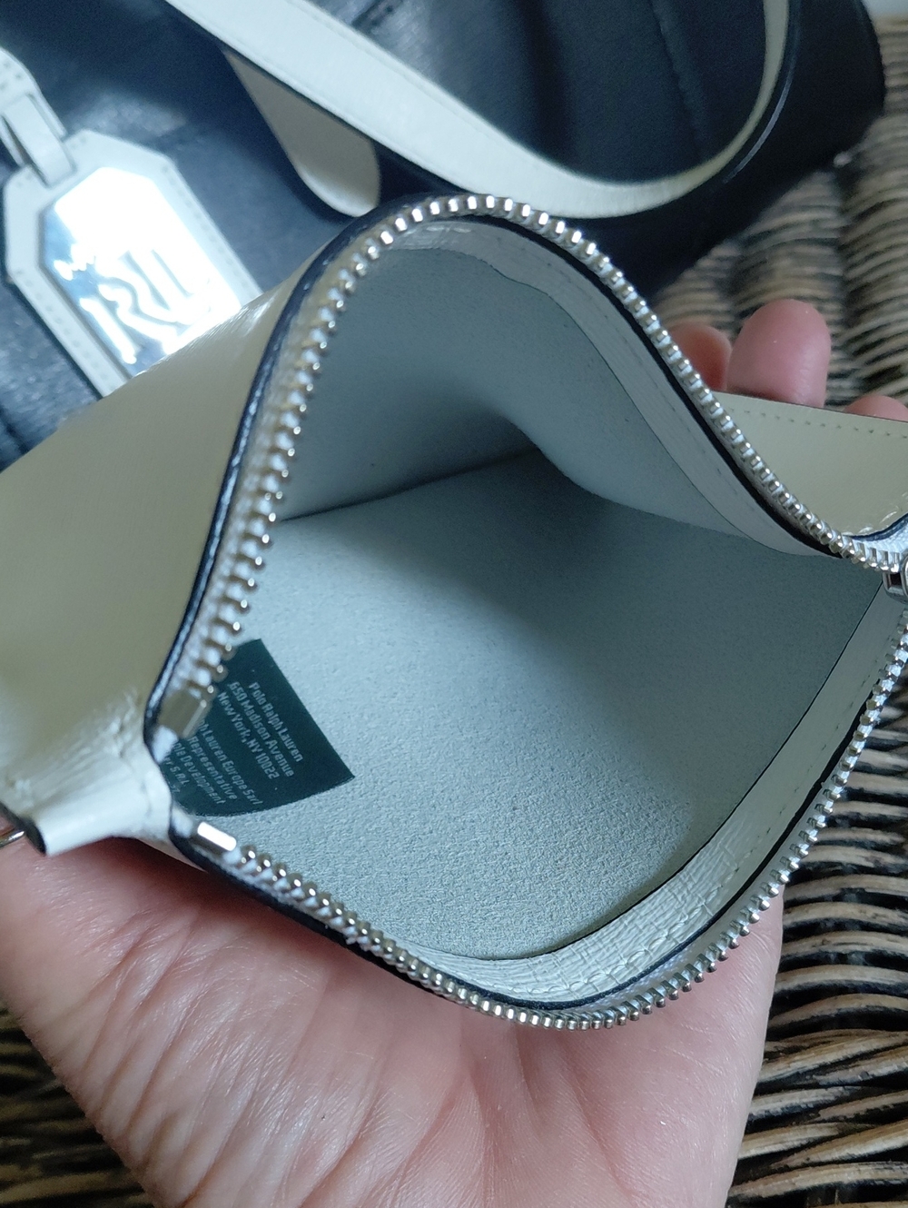 Lauren Ralph Lauren Colorblock Tote With Matching Pouch - Picture 4 of 16
